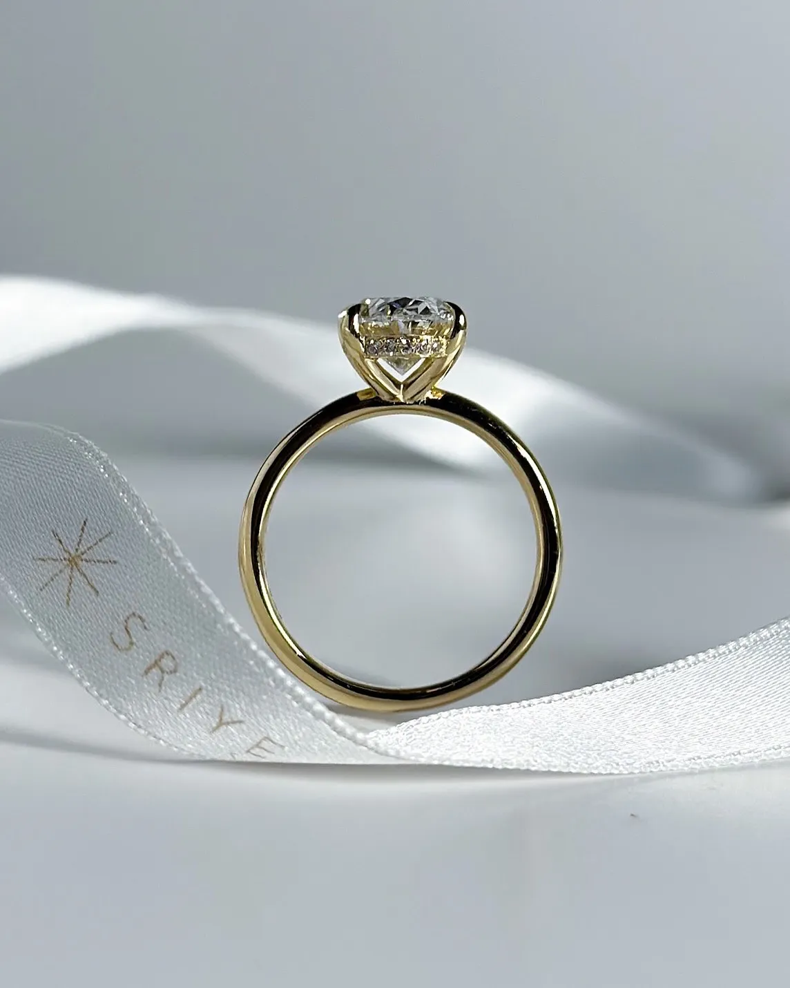 💍 2.0ct オーバルカット オーダーリング