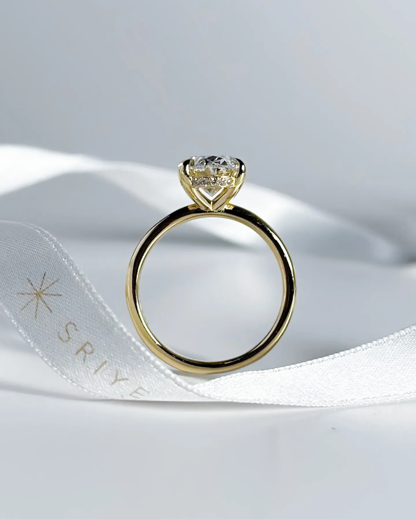 心を奪う1.0ctアップ。