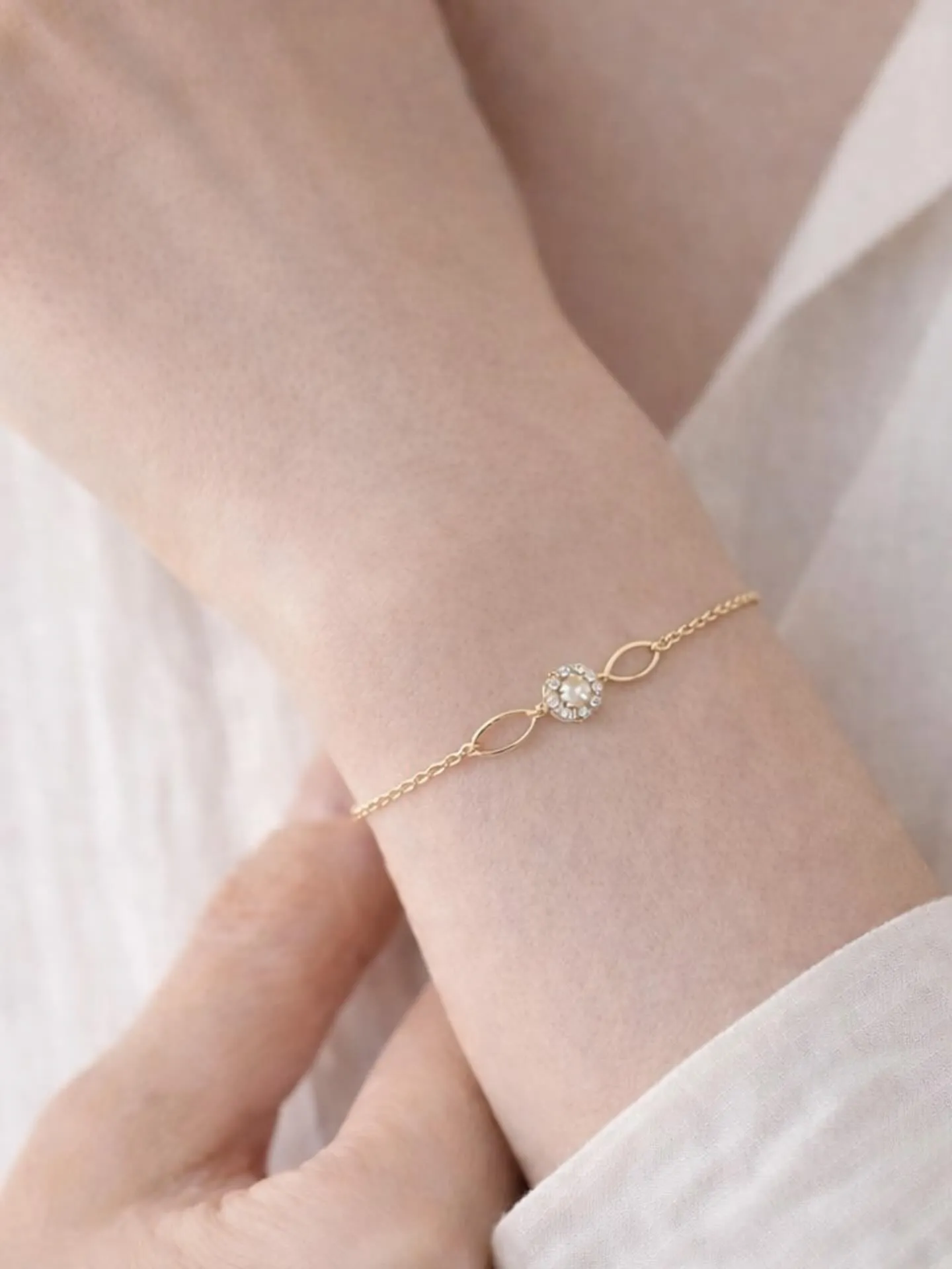 繊細なラインが好きなあなたへ✨